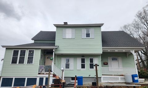 60 Circuit Ave S, Worcester MA 01603