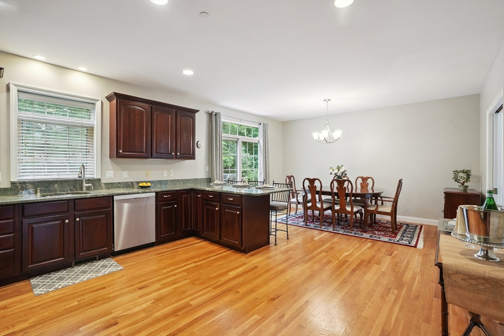 931 Lagrange St 931