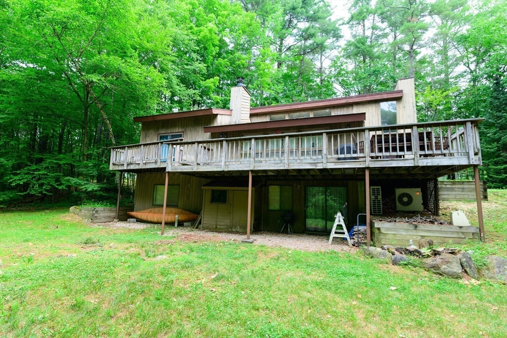 303 Lakeshore