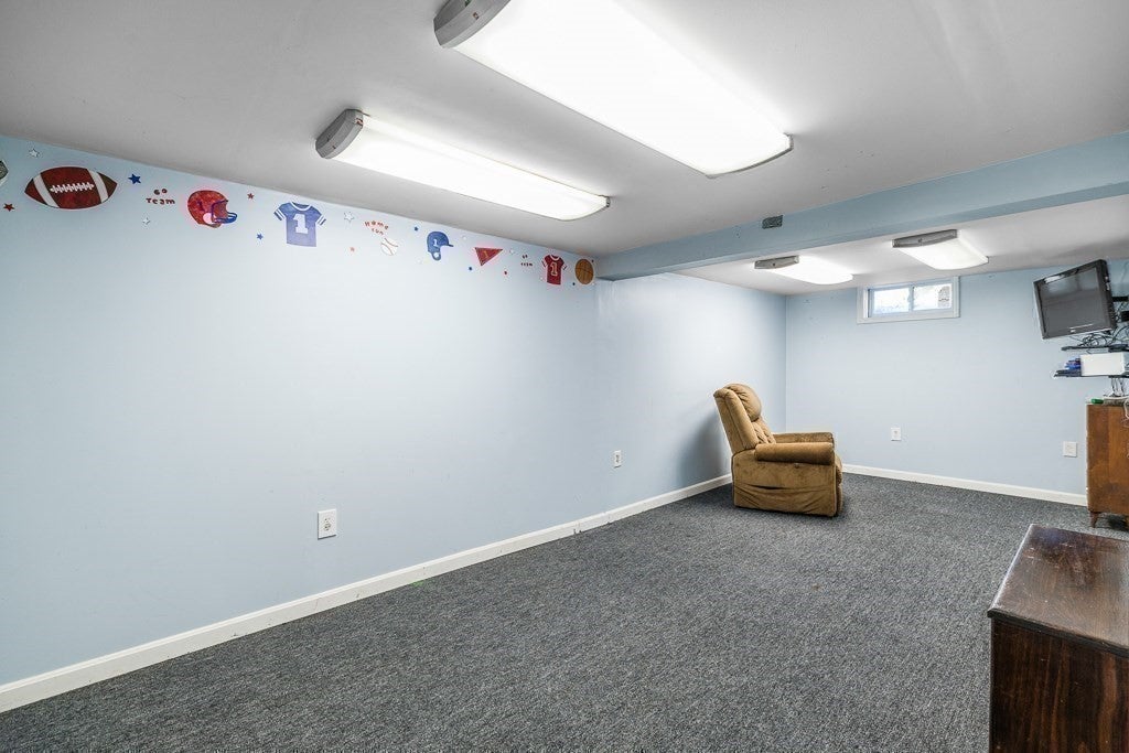 359 Linebrook Rd, Ipswich, MA Photo #20