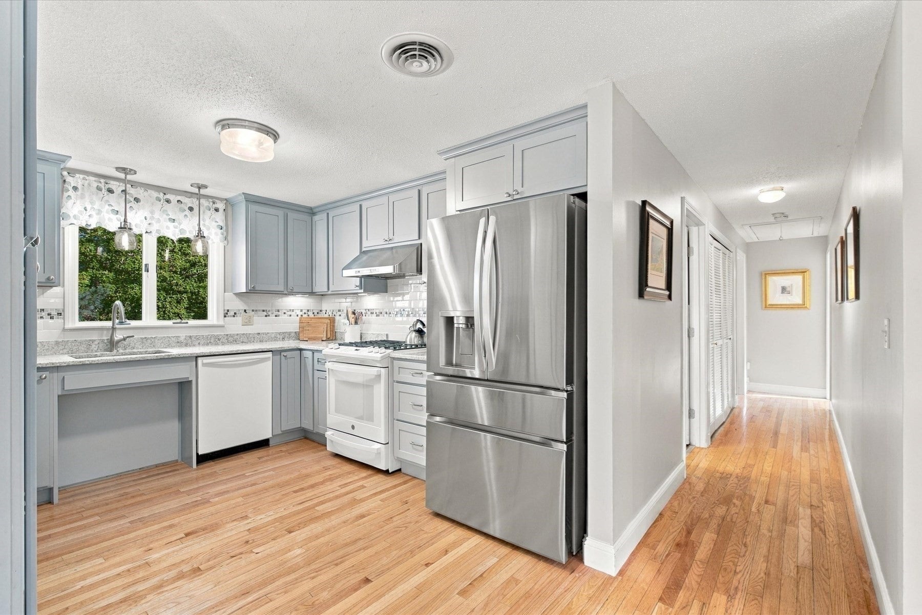 402 Prince Hinckley Rd, Barnstable, MA, 402 Prince Hinckley Rd, Barnstable, MA Photo #16