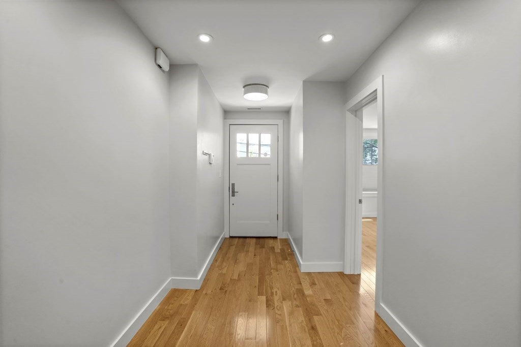 14 Hardwick St #1, Cambridge, MA, 14 Hardwick St #1, Cambridge, MA Photo #3