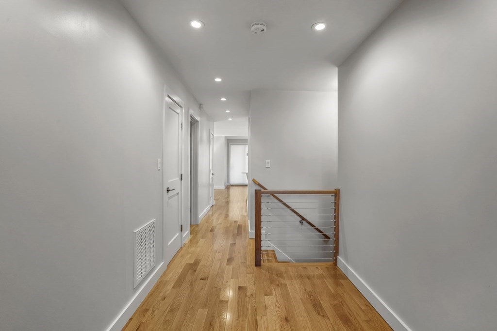 14 Hardwick St #1, Cambridge, MA, 14 Hardwick St #1, Cambridge, MA Photo #2