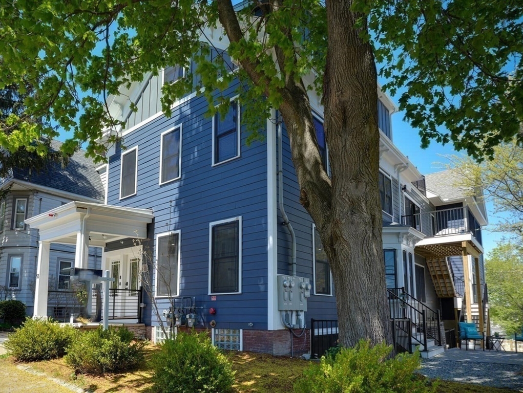 55 Heath St 1