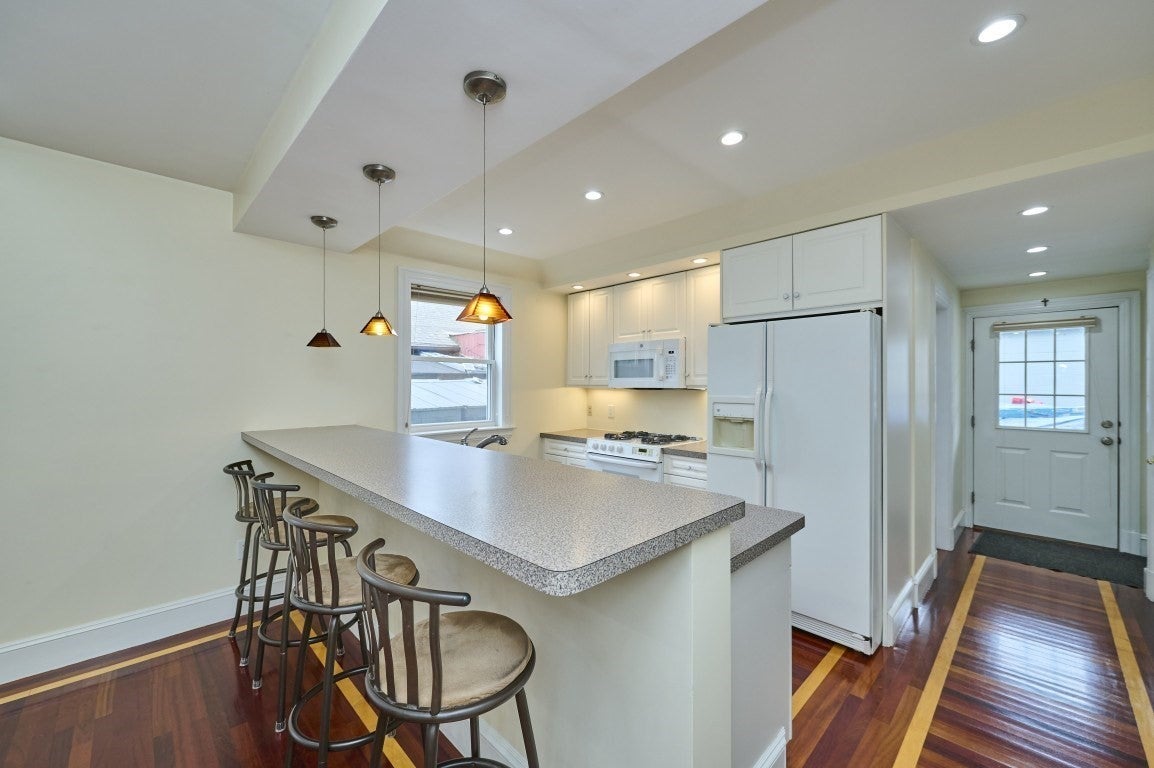 103 Grant St #1, Somerville, MA, 103 Grant St #1, Somerville, MA Photo #3