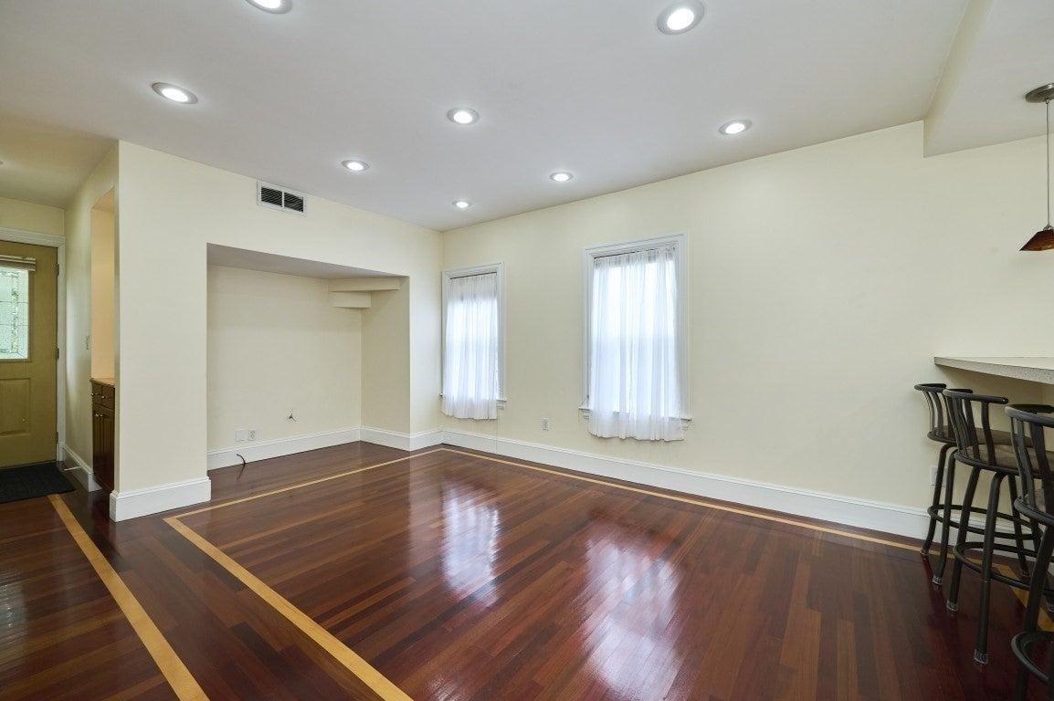 103 Grant St #1, Somerville, MA, 103 Grant St #1, Somerville, MA Photo #8