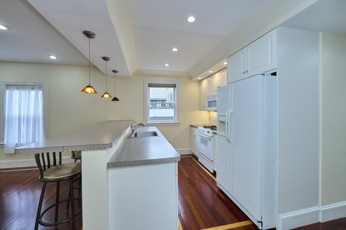 103 Grant St #1, Somerville, MA, 103 Grant St #1, Somerville, MA Photo #4