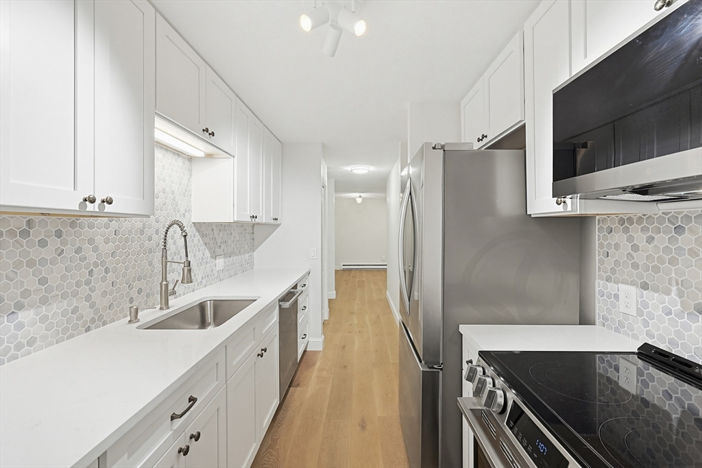 83 Highview Drive 83