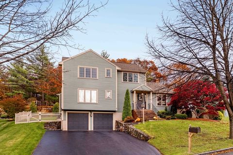 6 Castle Clare Cir Wakefield MA 01880