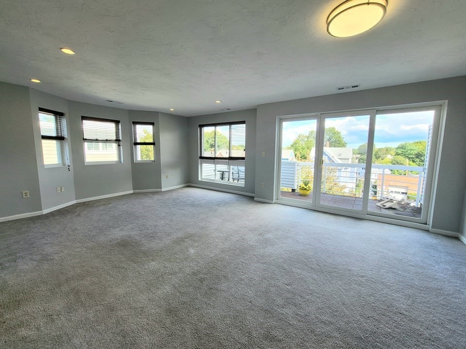 391 Hyde Park Ave 206