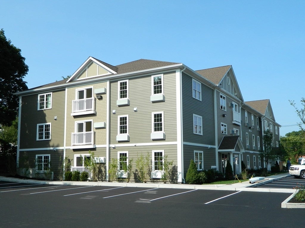 205 Elm St #307, Quincy, MA Photo #1