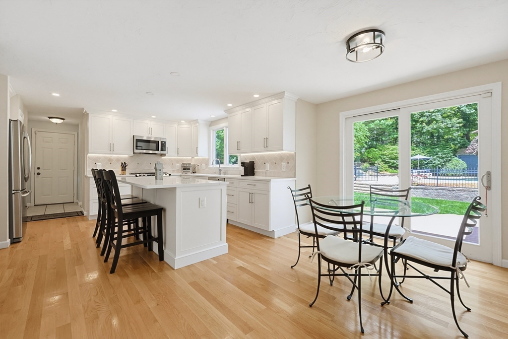 27 Heritage Avenue