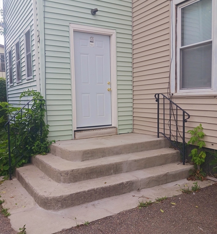 14 Douglas Court