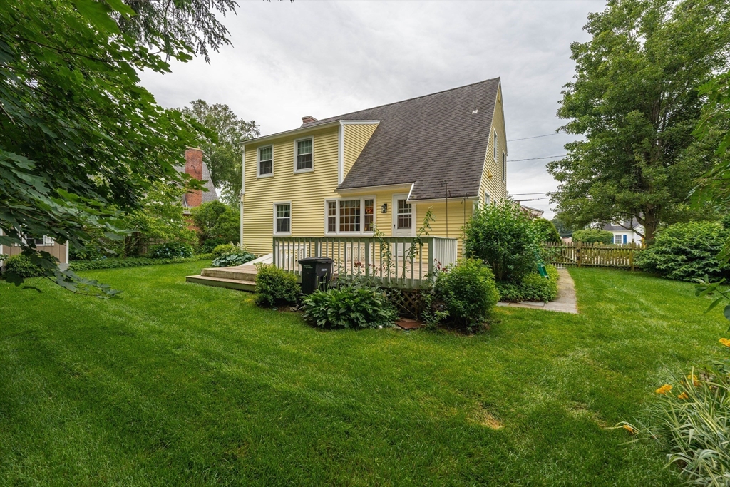 31 Glenwood Cir