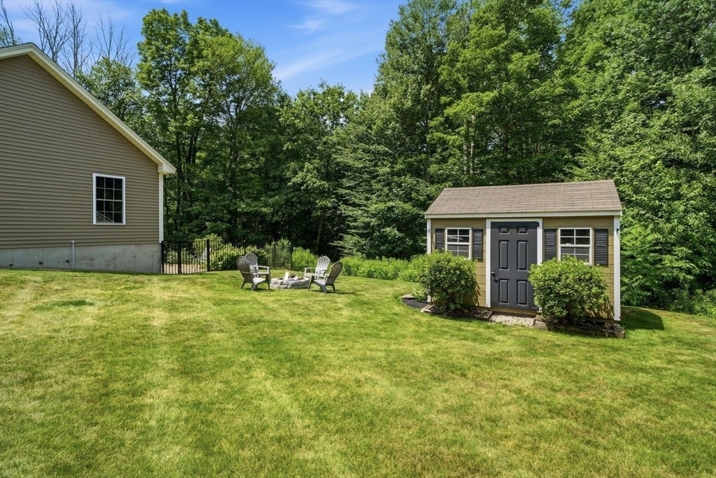 128 Bragg Hill Rd