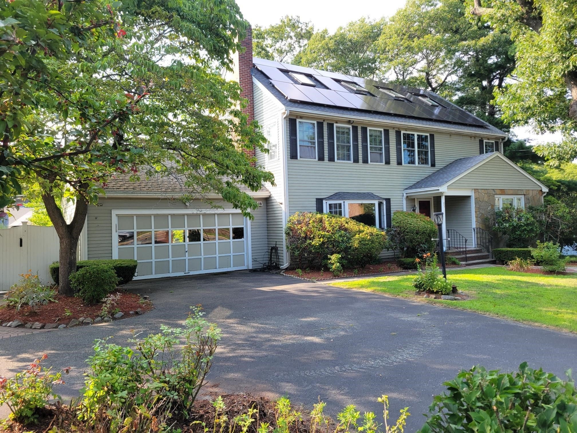 Click for 85 Faxon Park Rd, Quincy, MA slideshow Click for 85 Faxon Park Rd, Quincy, MA slideshow