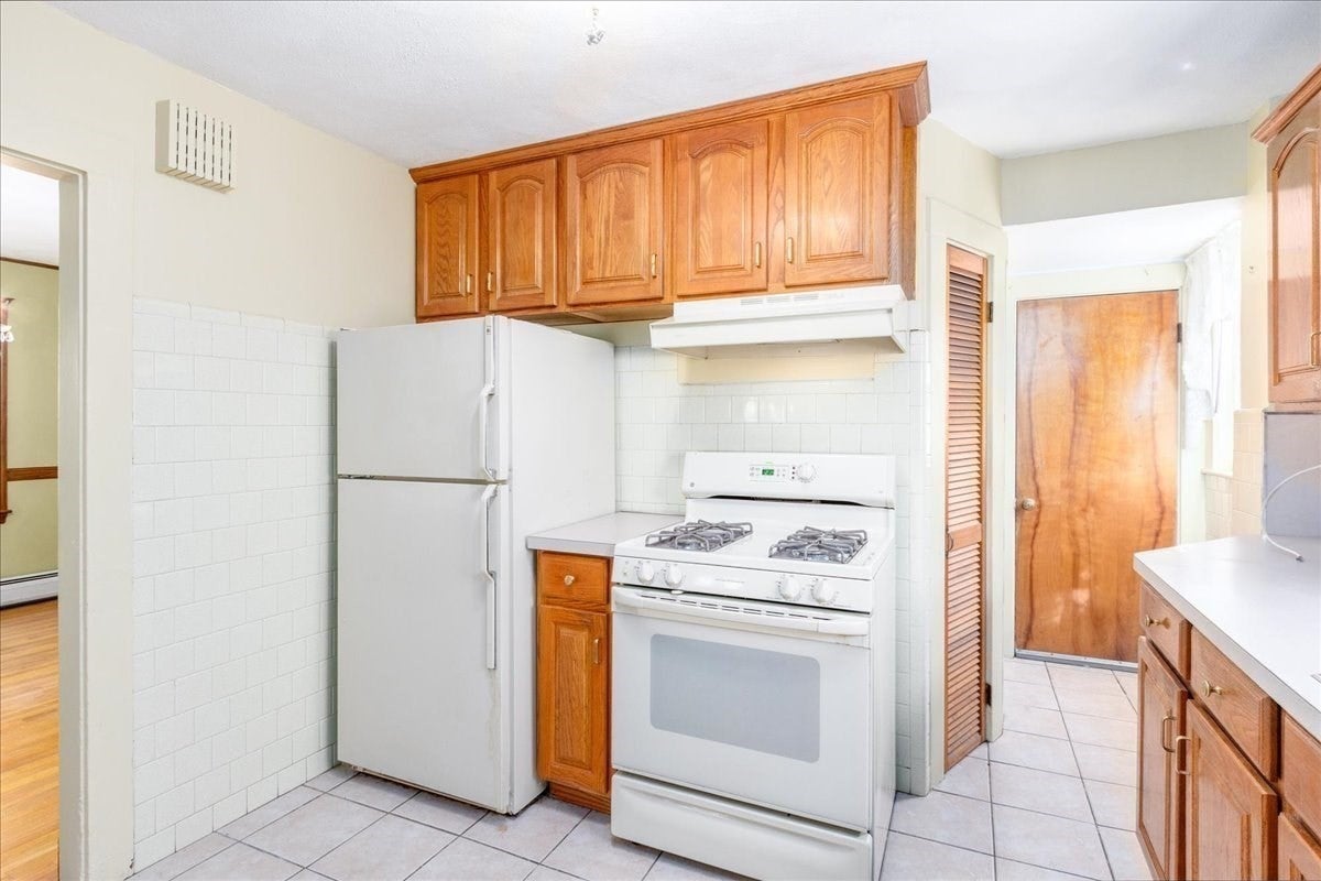 27 Stearns Ave, Medford, MA, 27 Stearns Ave, Medford, MA Photo #7