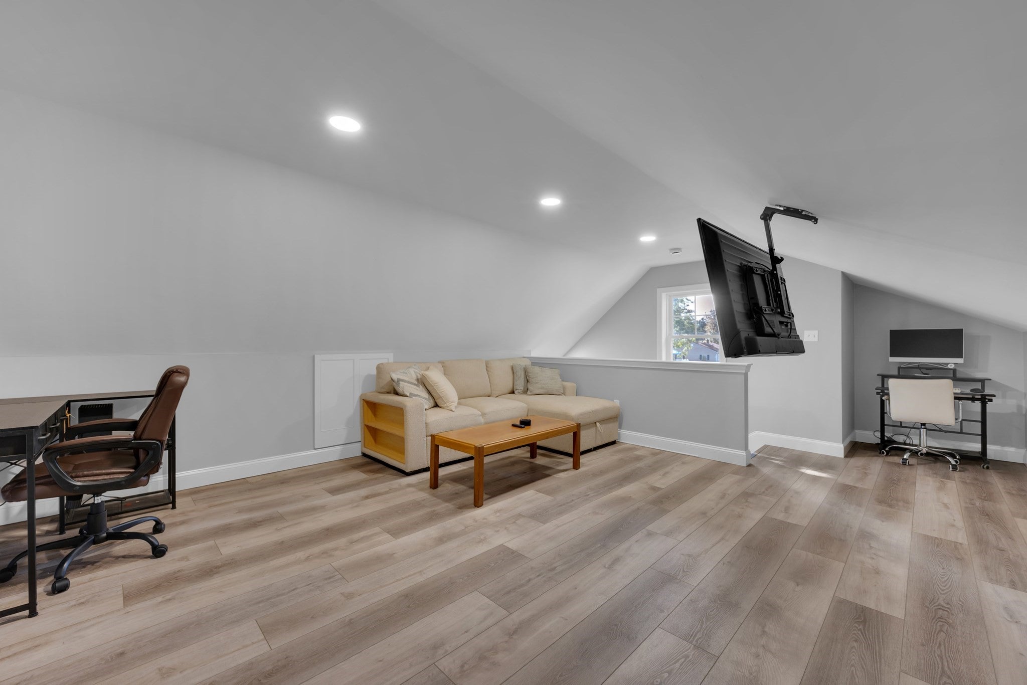 312 Pleasant St, Leicester, MA, 312 Pleasant St, Leicester, MA Photo #19