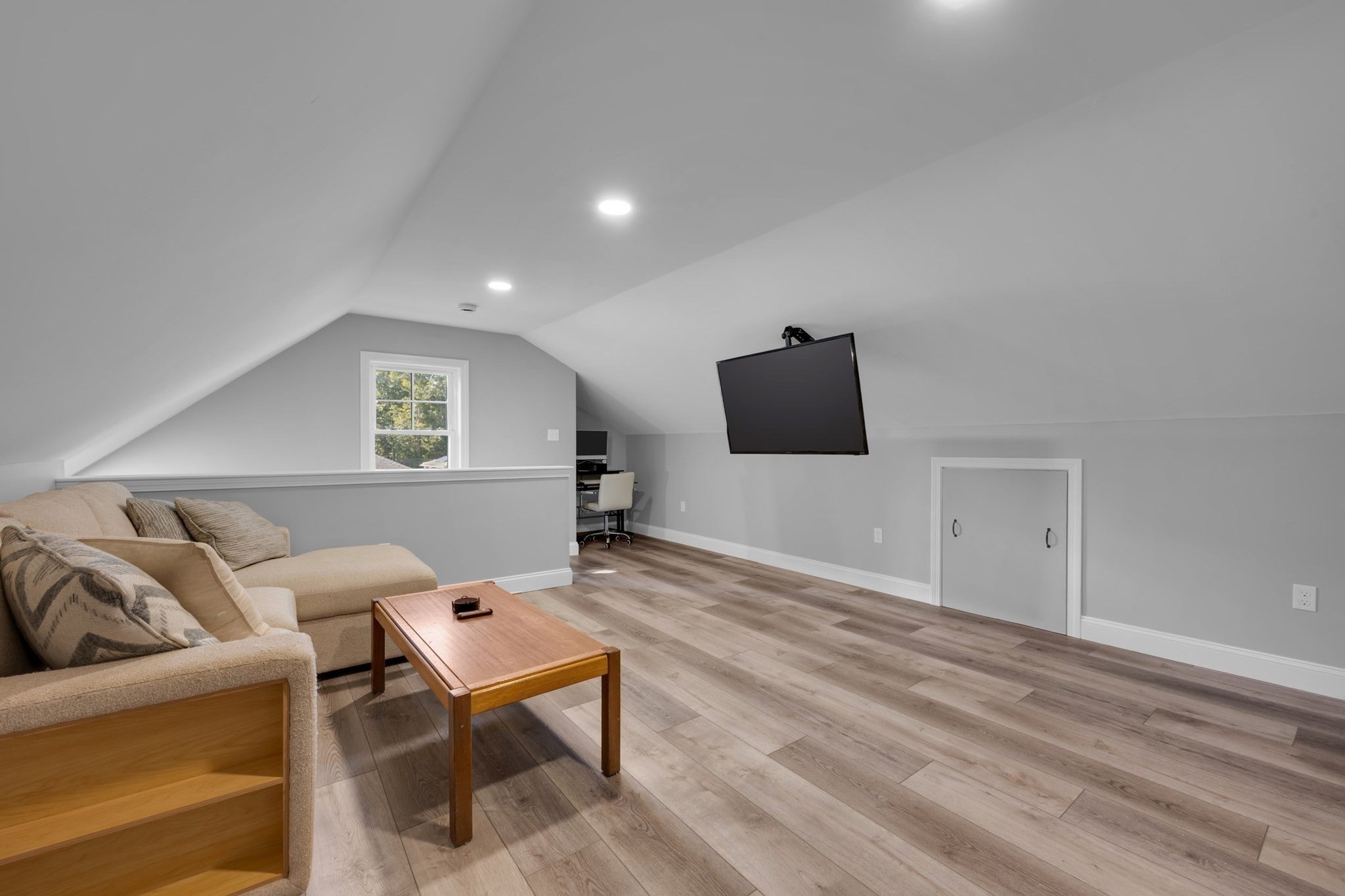 312 Pleasant St, Leicester, MA, 312 Pleasant St, Leicester, MA Photo #18