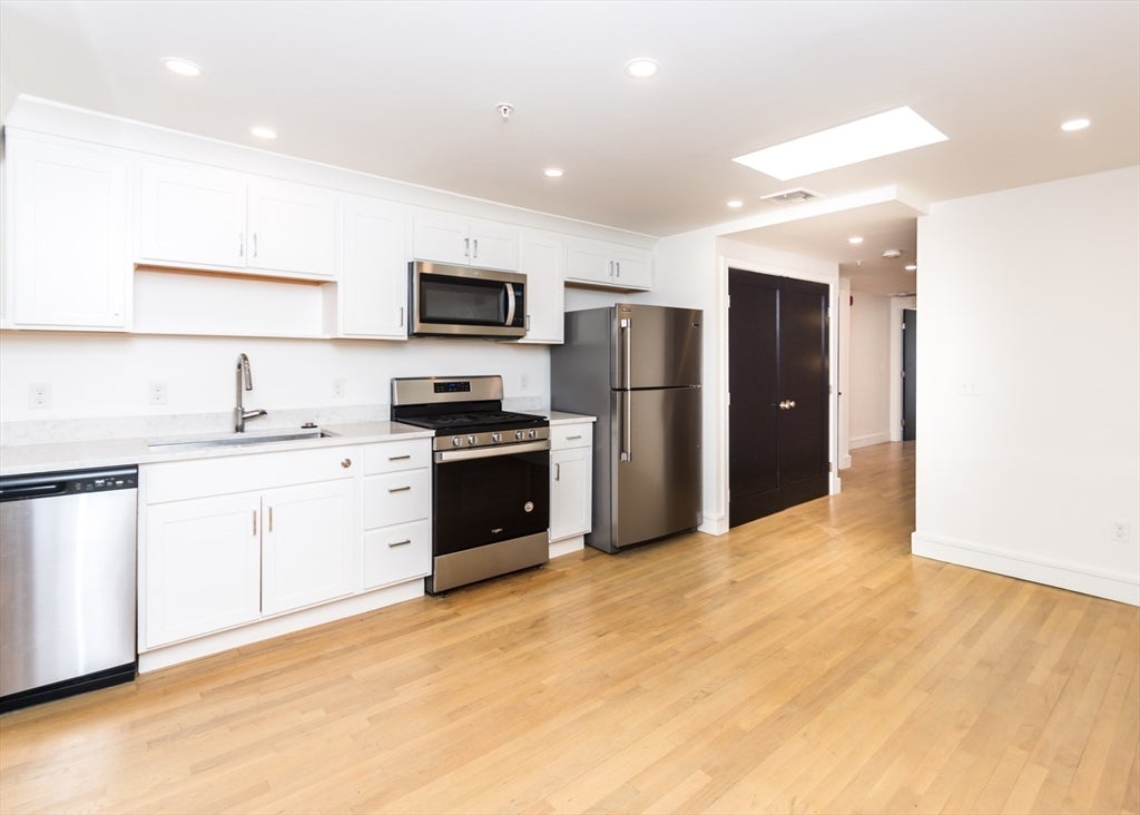 92 Brown Street 5