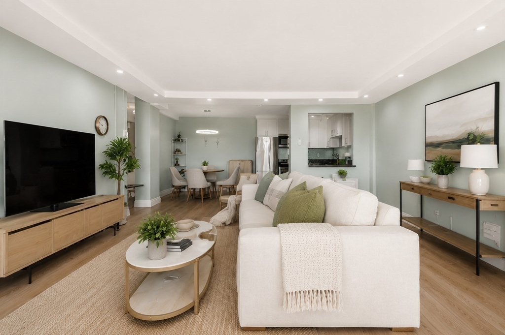 60 Babcock St 53