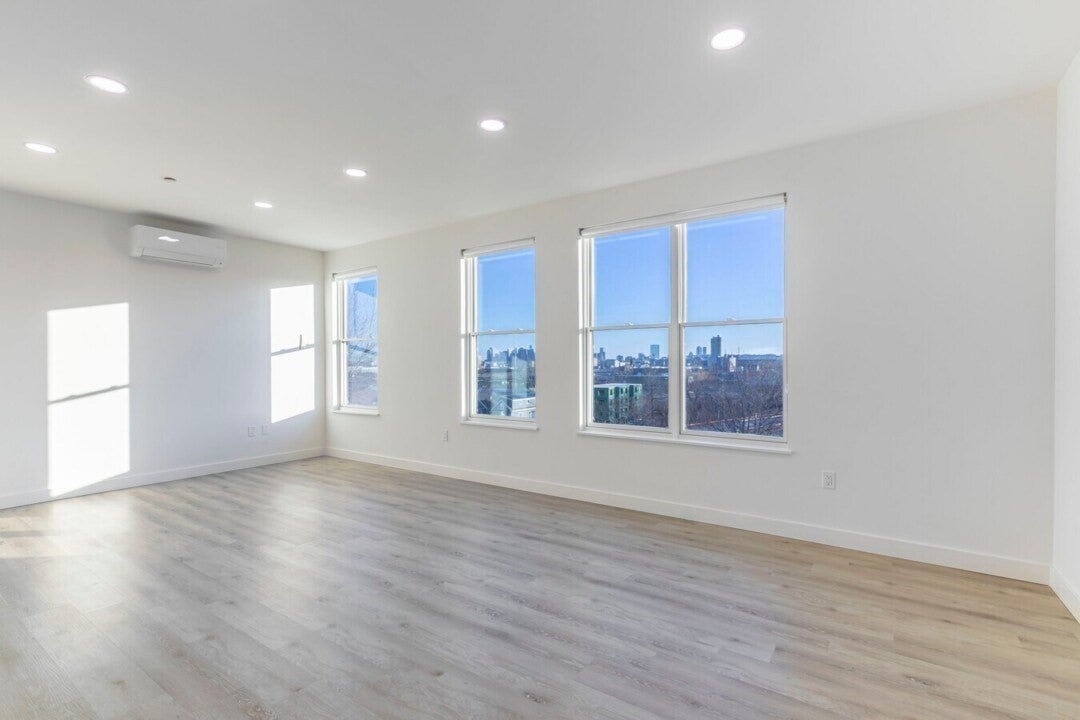 319 Broadway #302, Everett, MA, 319 Broadway #302, Everett, MA Photo #7
