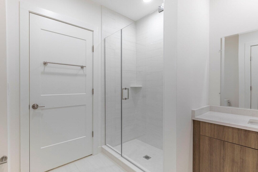 319 Broadway #302, Everett, MA, 319 Broadway #302, Everett, MA Photo #9