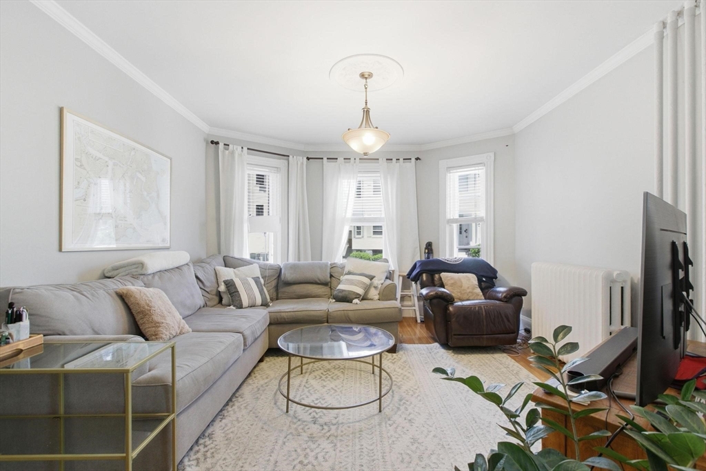 845 East 5th Street 1