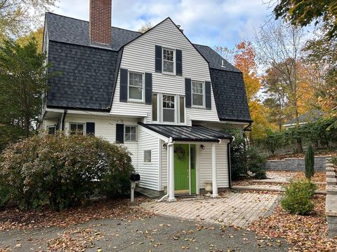 29 Station St Sharon MA 02067