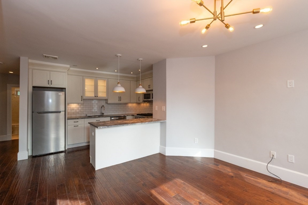 131 Erie St 3