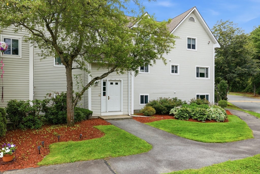 100 Merrimack Avenue #117, Dracut, MA, 100 Merrimack Avenue #117, Dracut, MA Photo #2