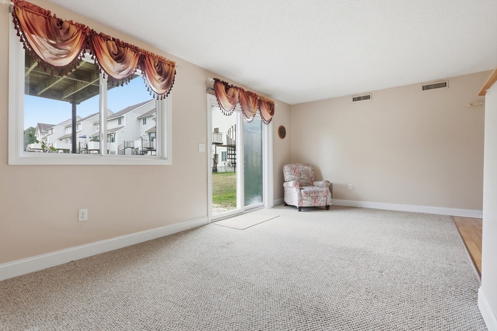 100 Merrimack Avenue #117, Dracut, MA, 100 Merrimack Avenue #117, Dracut, MA Photo #5