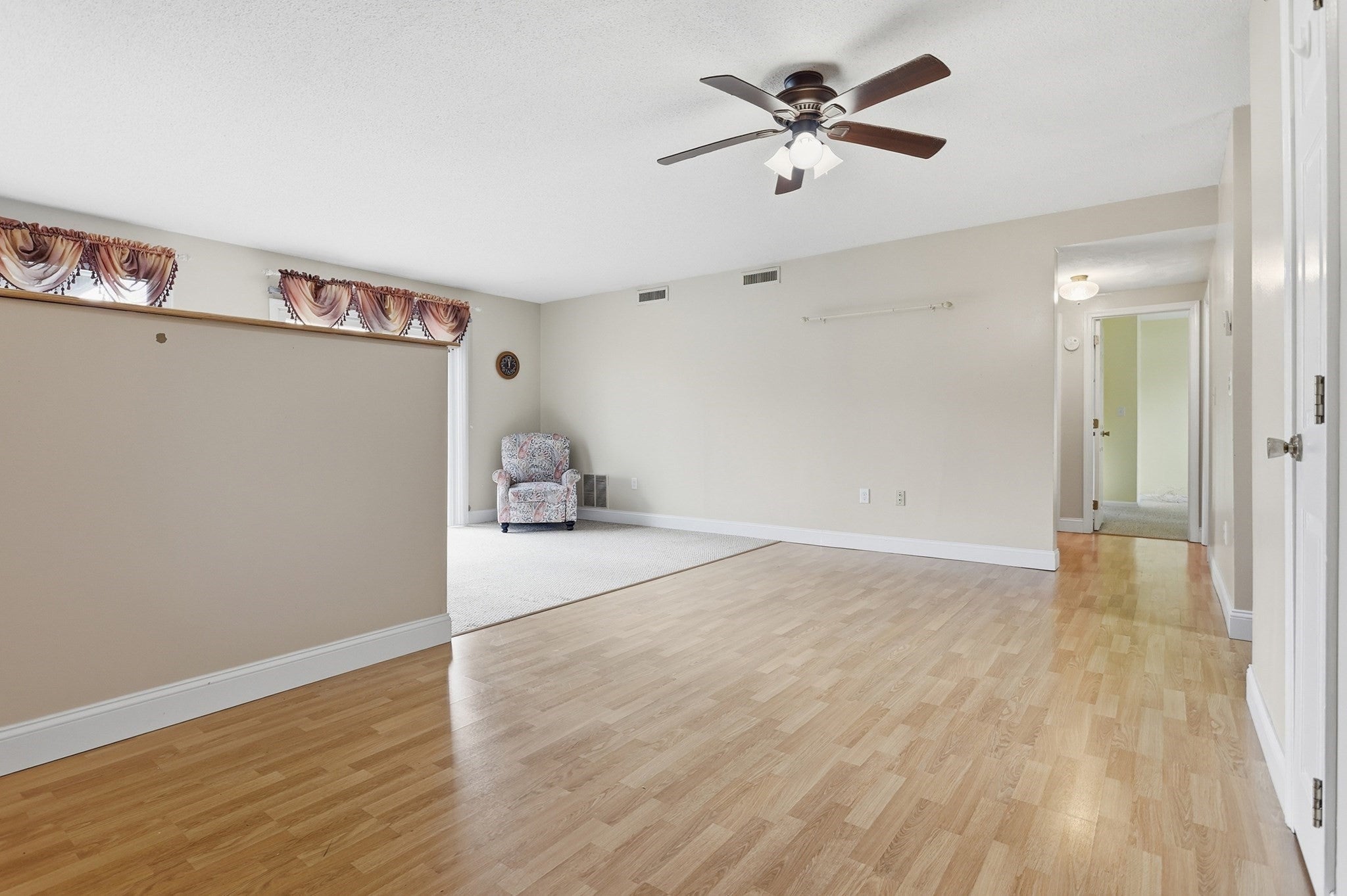 100 Merrimack Avenue #117, Dracut, MA, 100 Merrimack Avenue #117, Dracut, MA Photo #4