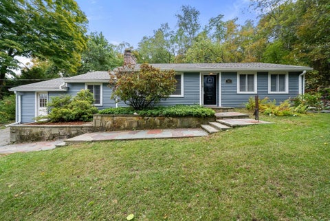 Photo of 208 Mount Vernon Rd E RD, Weymouth, MA 02189 (MLS # 73586151)