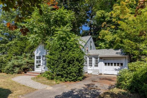 71 Converse St Wakefield MA 01880