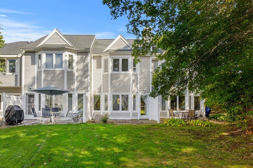 4 Westcliff Dr. Golfview