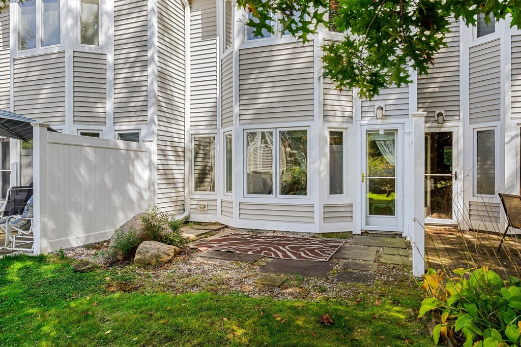 4 Westcliff Dr. Golfview