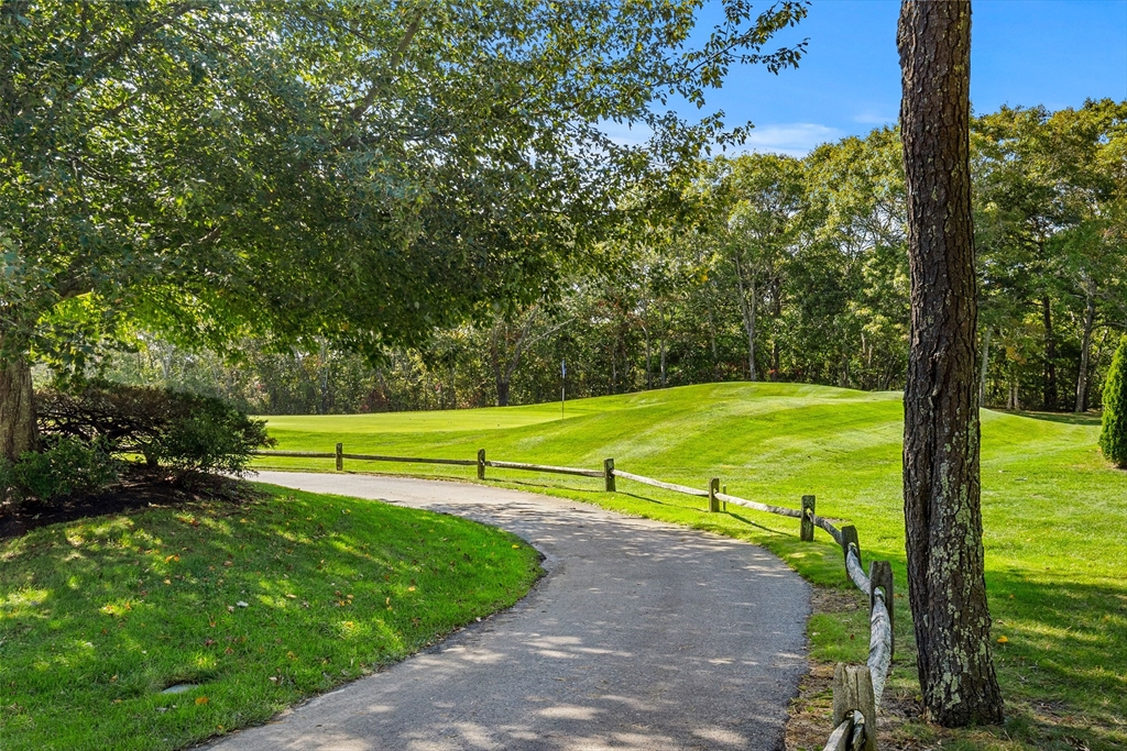 4 Westcliff Dr. Golfview