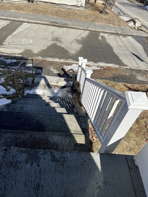 28 Maple St
