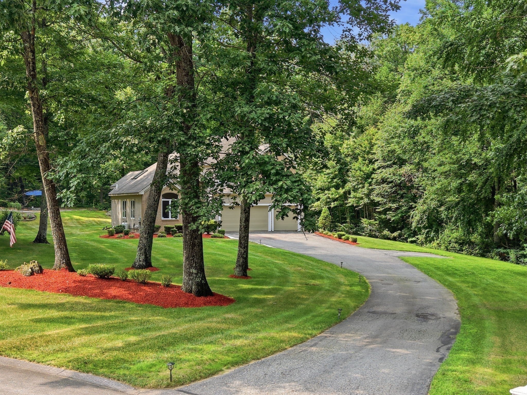 15 Merrill Rd, Merrimack, NH Photo #35