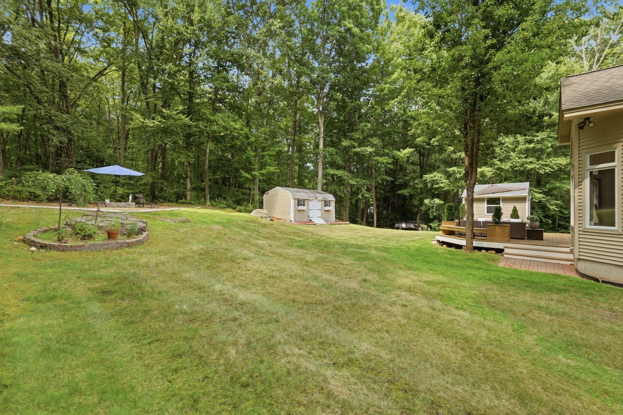 15 Merrill Rd, Merrimack, NH Photo #34