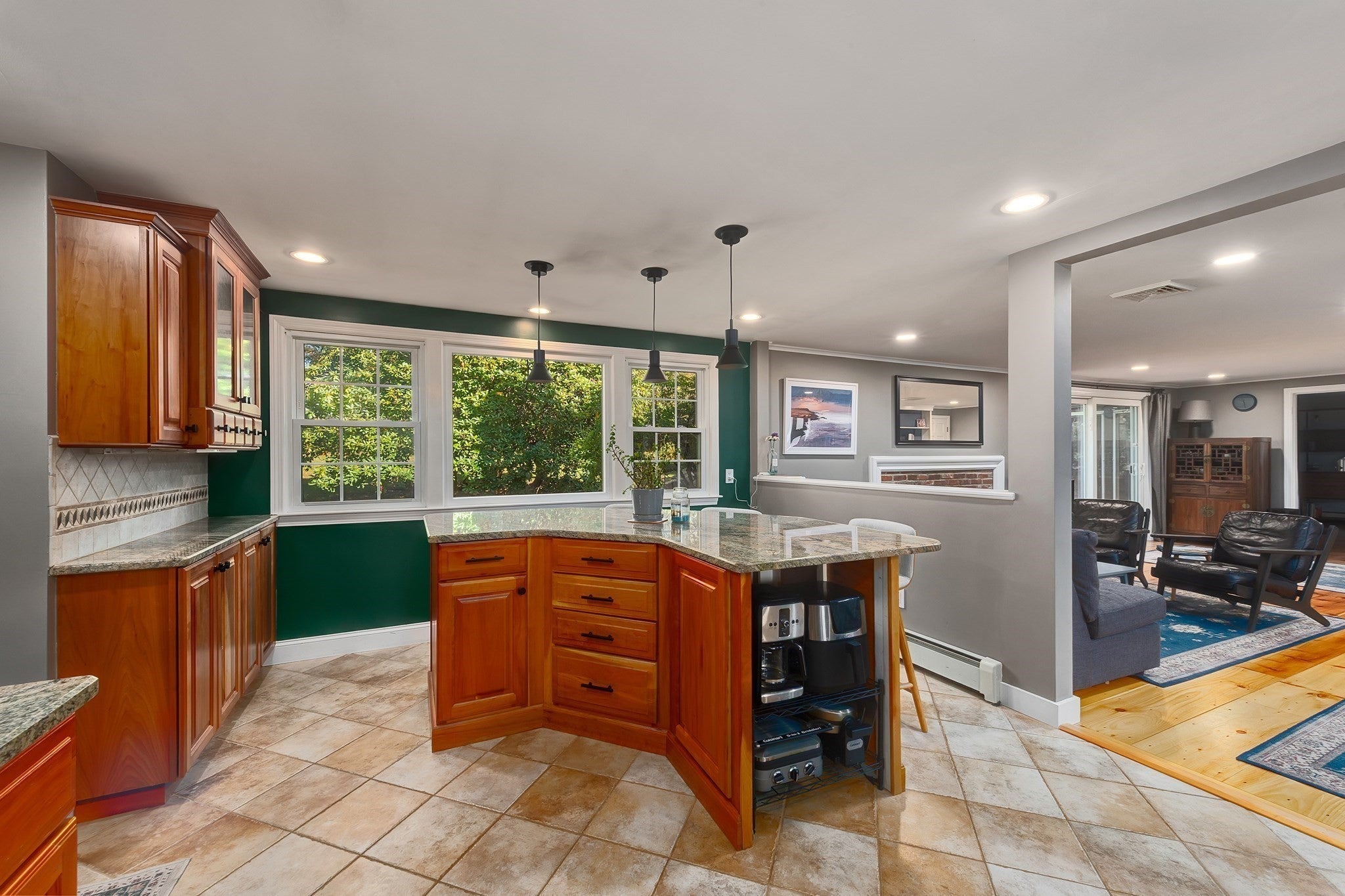6 Trask Rd