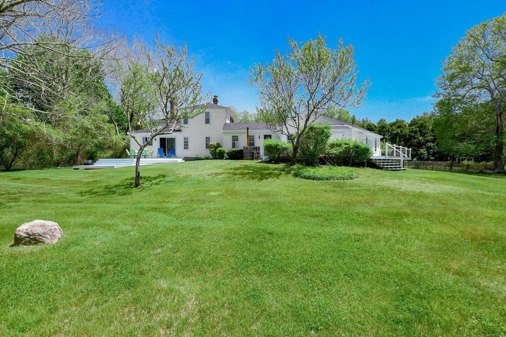 595 New Bedford Road