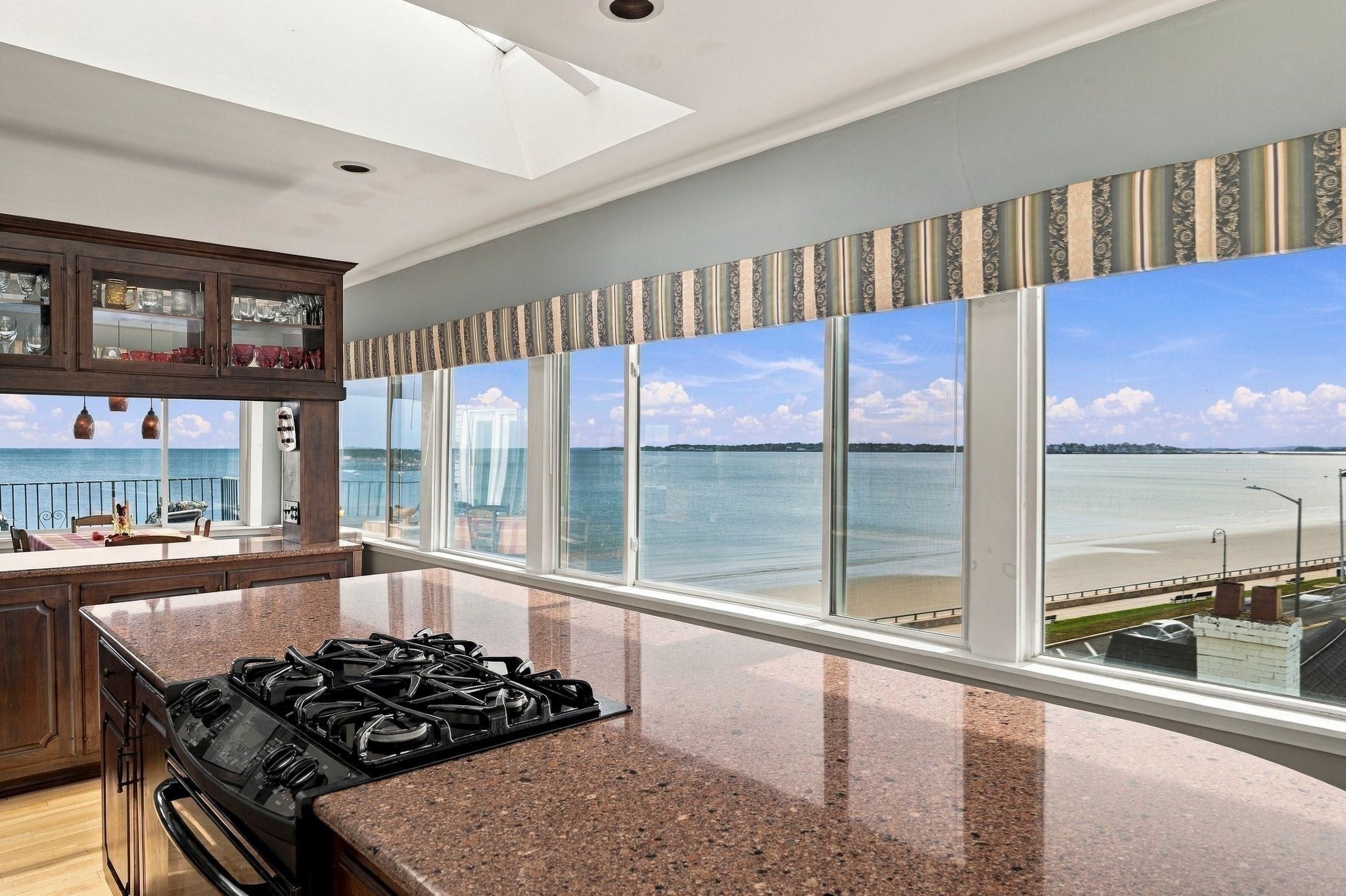 9 Lynn Shore Drive #PH, Lynn, MA, 9 Lynn Shore Drive #PH, Lynn, MA Photo #8