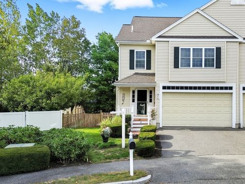 35 Andrea Cir 35 Needham MA 02494