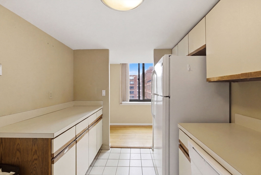 85 Brainerd Road 415