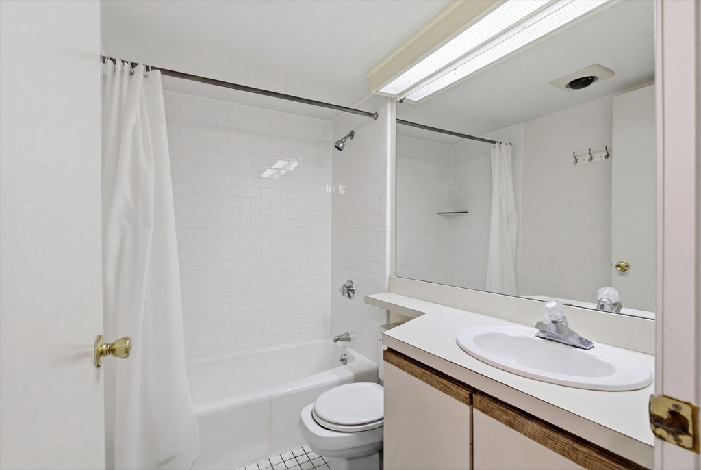 85 Brainerd Road #415, Boston, MA Photo #12