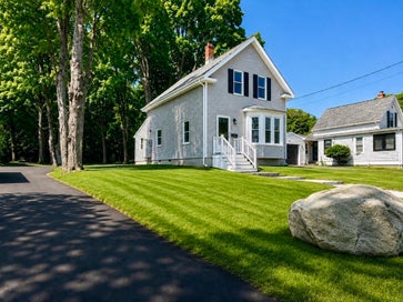 153 Union Randolph MA 02368