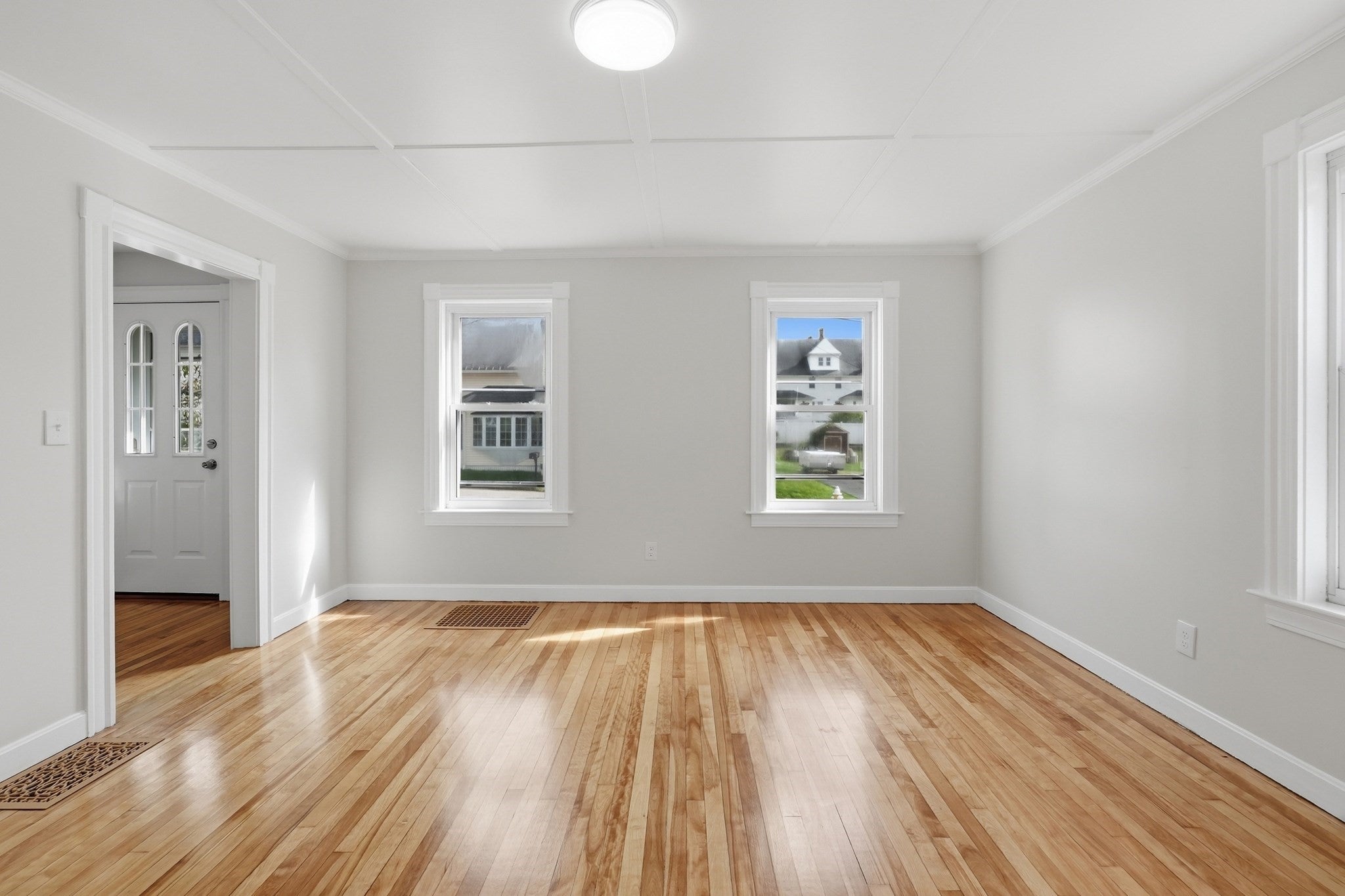 13-15 Maple St, Northbridge, MA, 13-15 Maple St, Northbridge, MA Photo #8