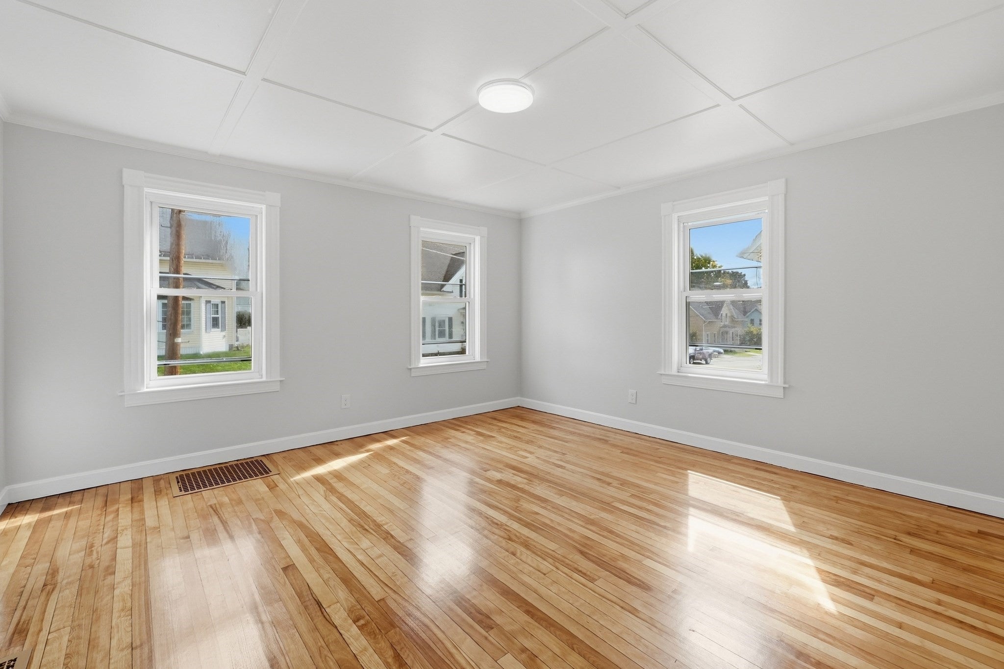 13-15 Maple St, Northbridge, MA, 13-15 Maple St, Northbridge, MA Photo #7